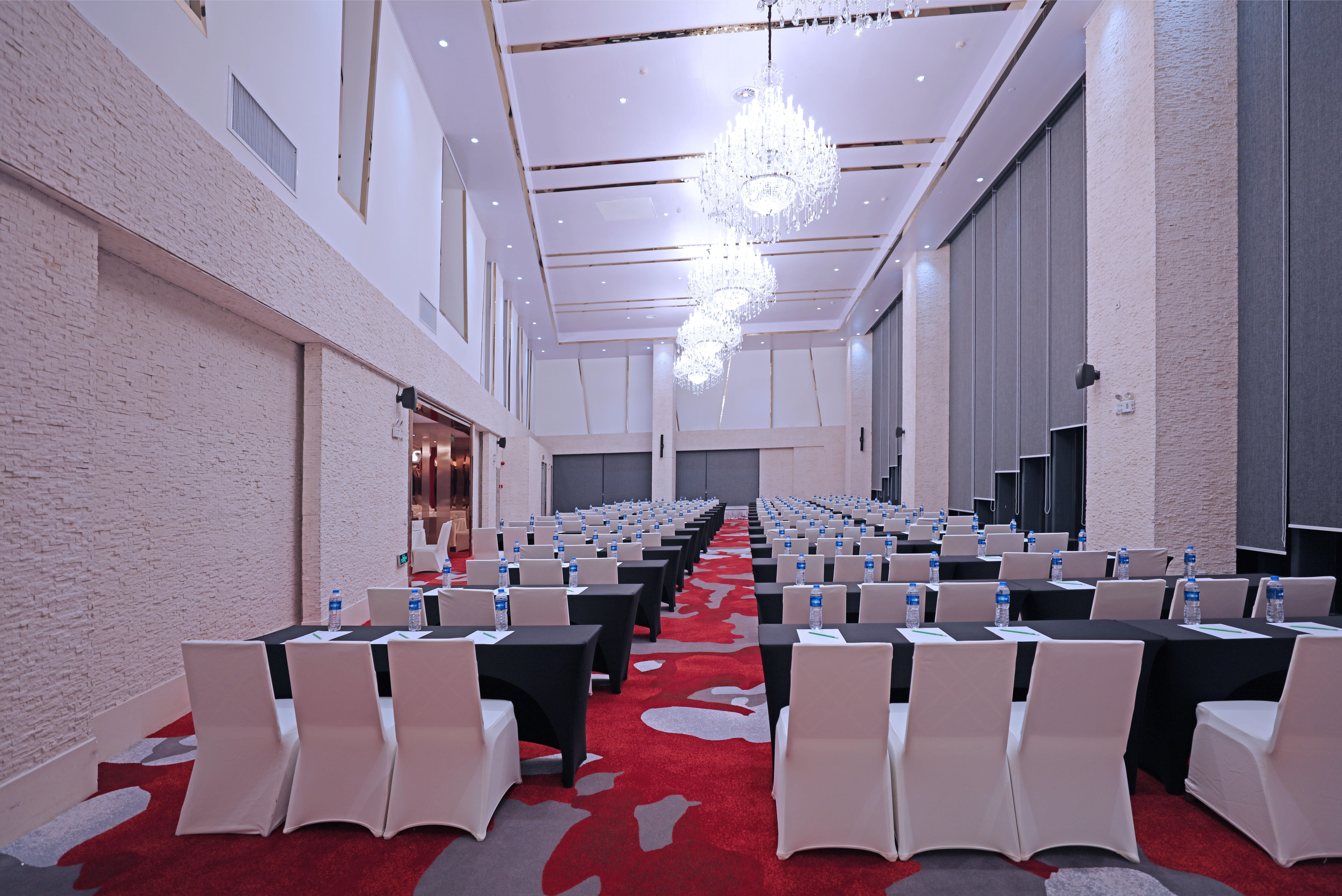 Holiday Inn Shanghai Hongqiao West By Ihg Qingpu Exterior photo